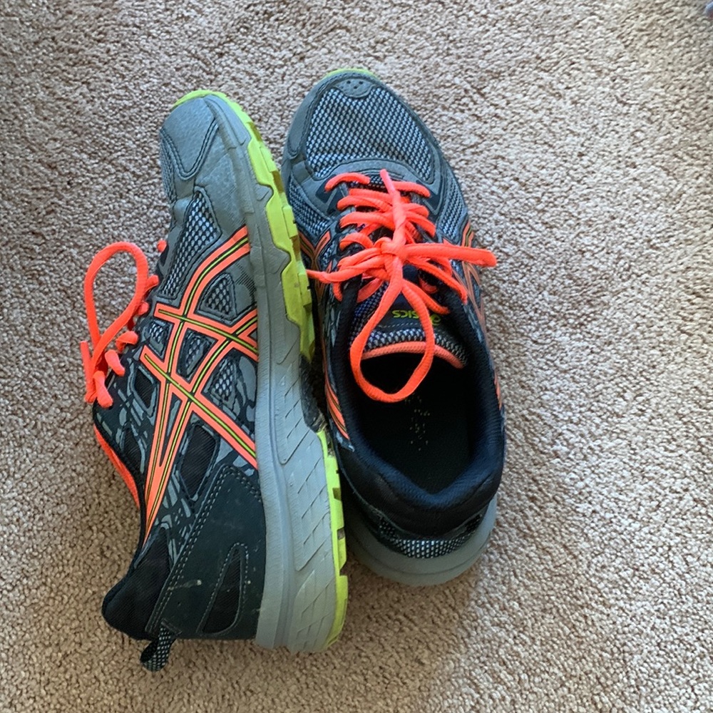 Womens ASICS  size 7.5